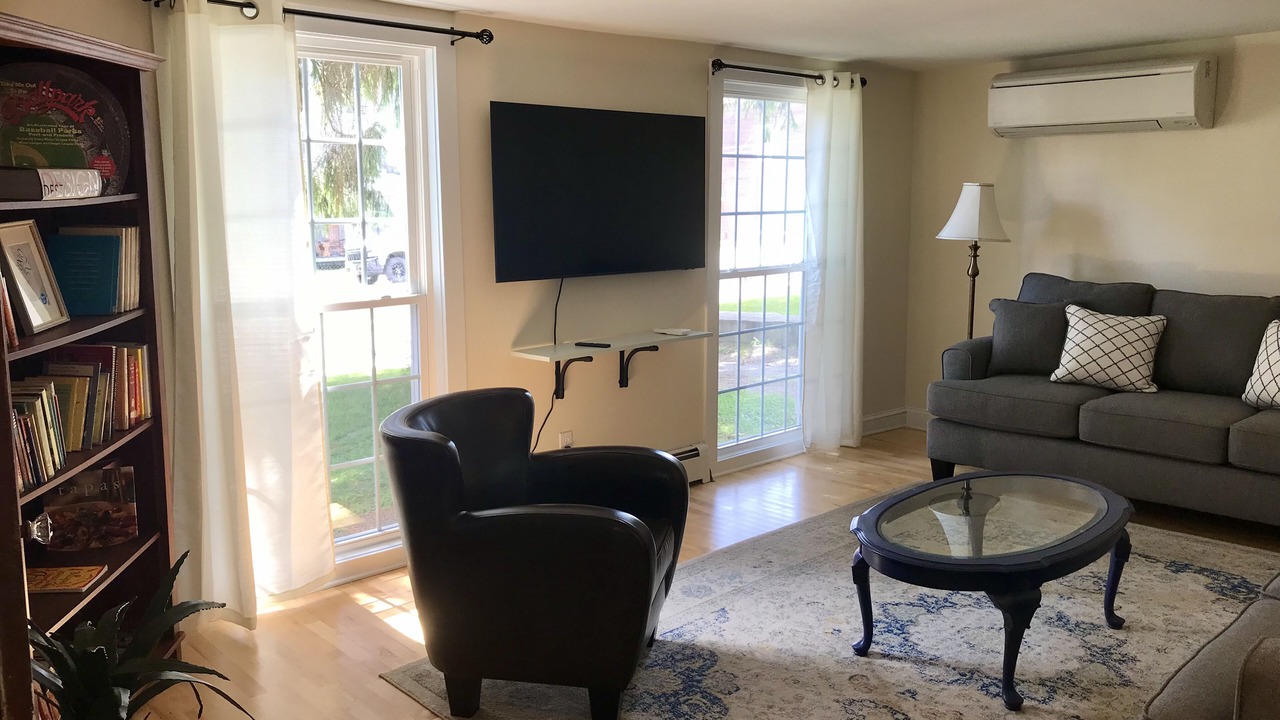 Photo of Livingroom in Smyrna