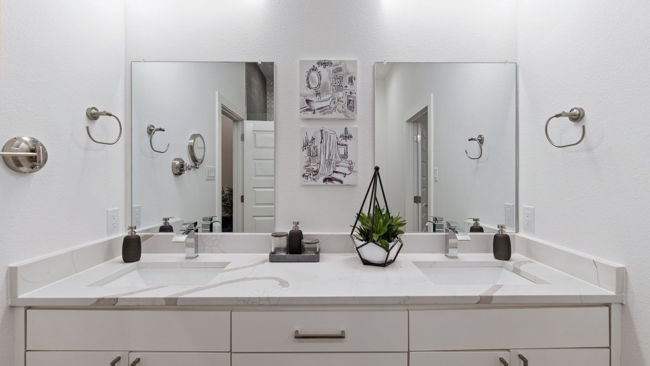 Photo of Bathroom in West Dallas