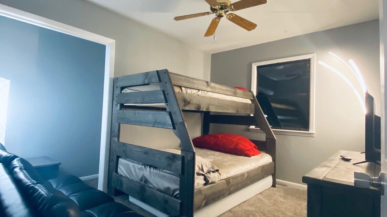 Photo of Bedroom in Gravois Mills