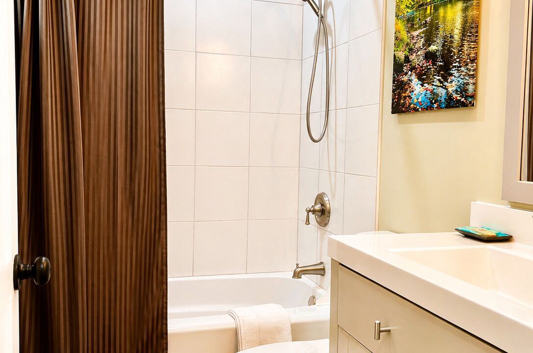 Photo of Bathroom in Sparrow Bush