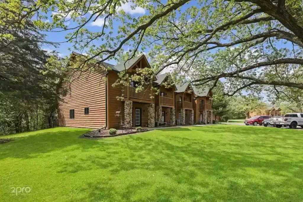 Photo of Outdoor in Oglesby