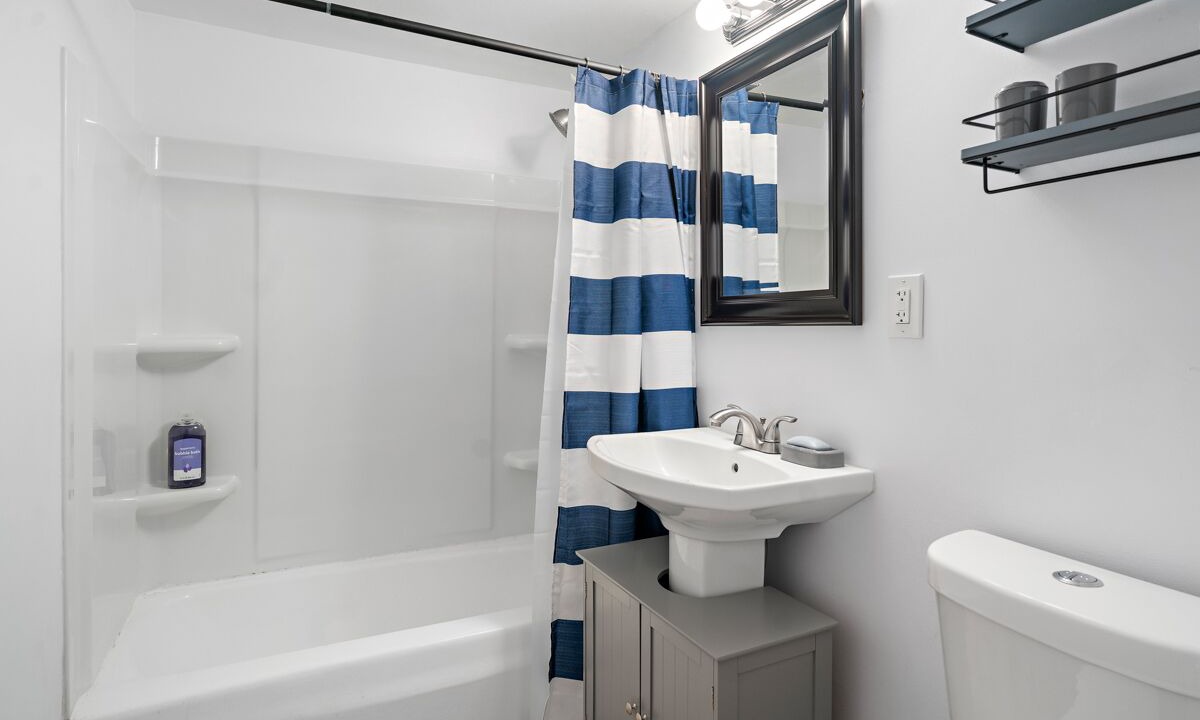Photo of Bathroom in Bloomingdale