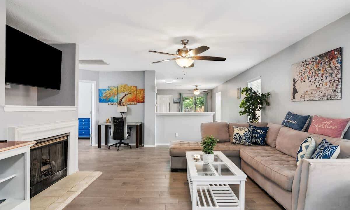 Photo of Livingroom in Austin