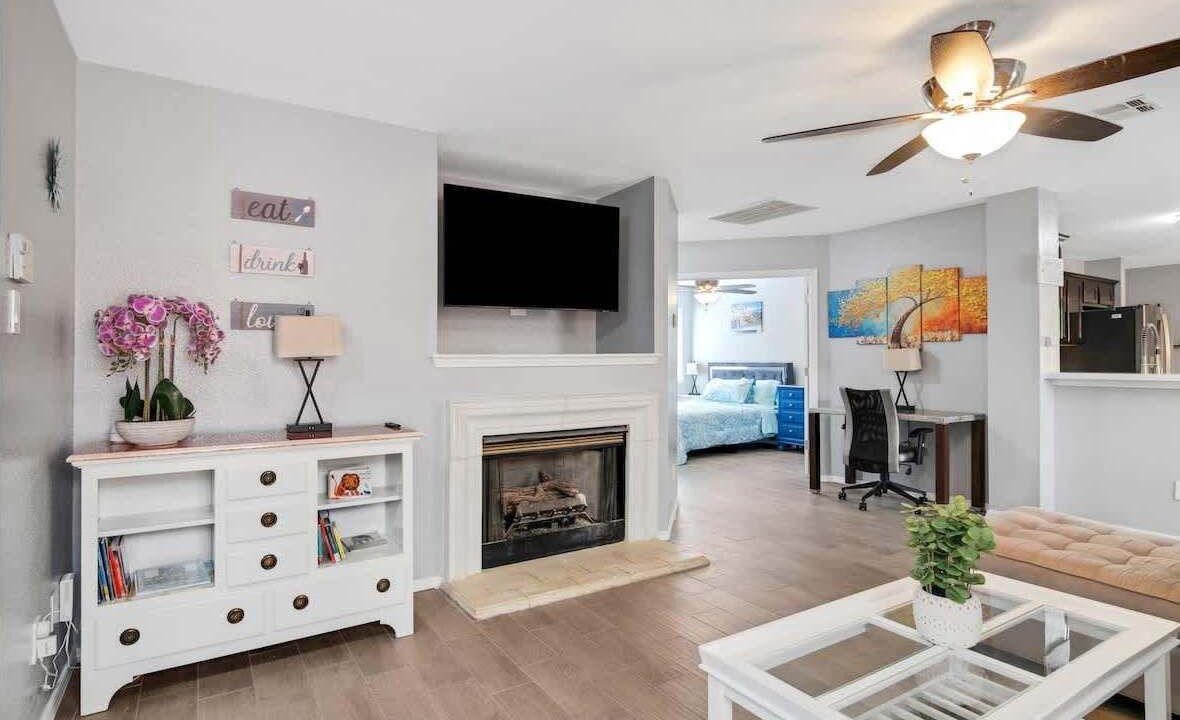 Photo of Livingroom in Austin