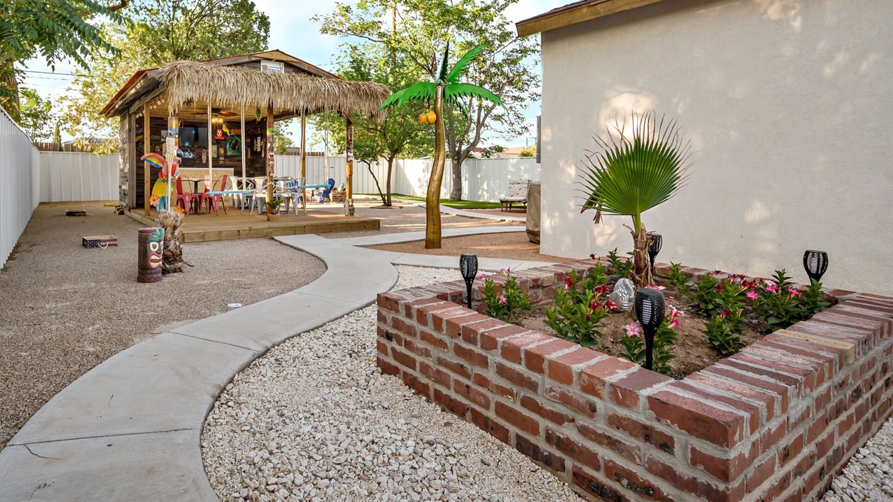 Photo of Patio Balcony in Heart of Lubbock