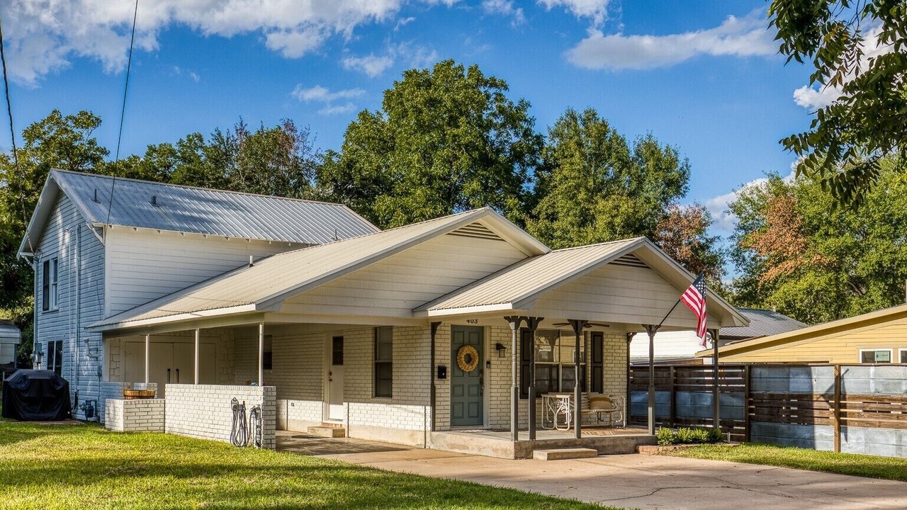 Photo of Outdoor in Brenham