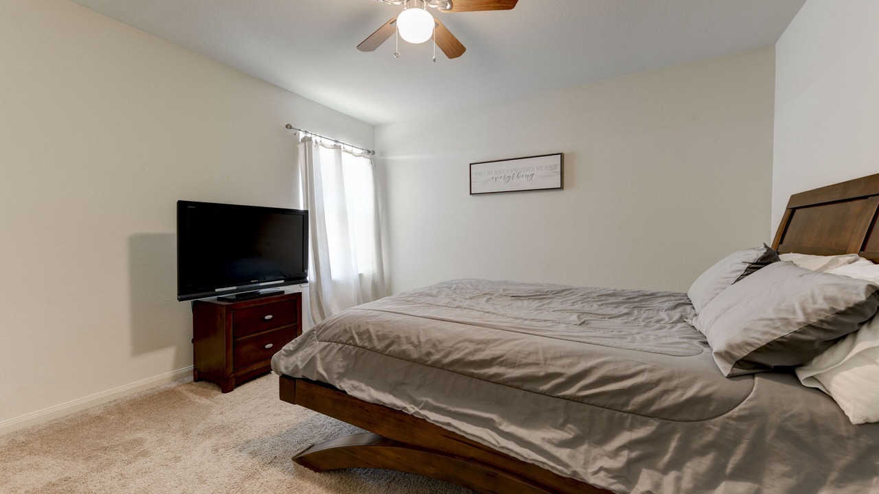 Photo of Bedroom in Jarrell