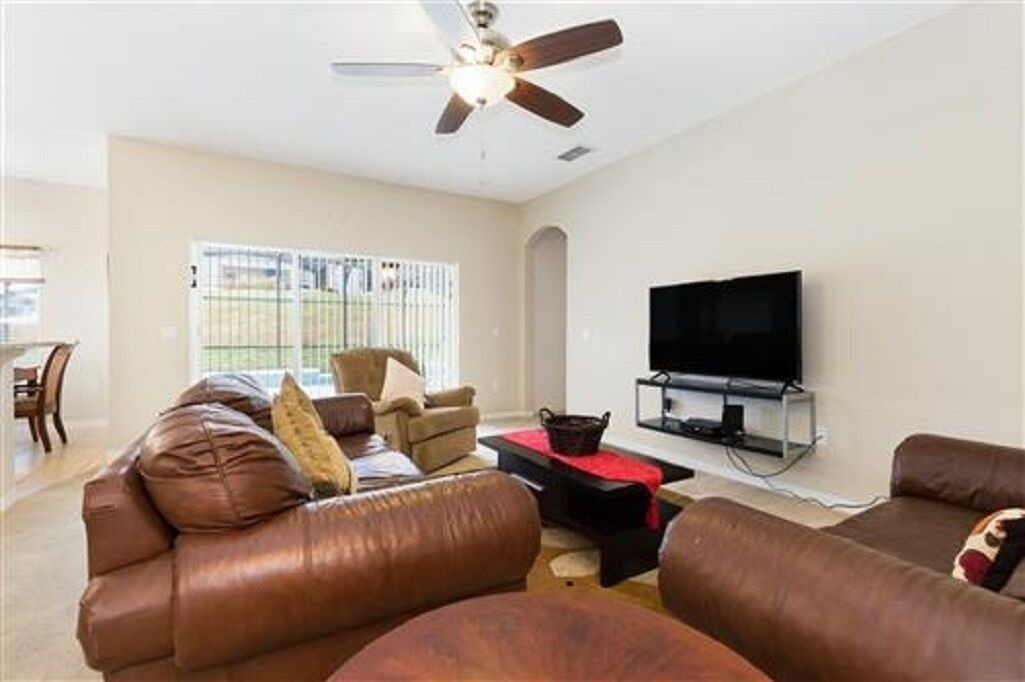 Photo of Livingroom in Highgate Park