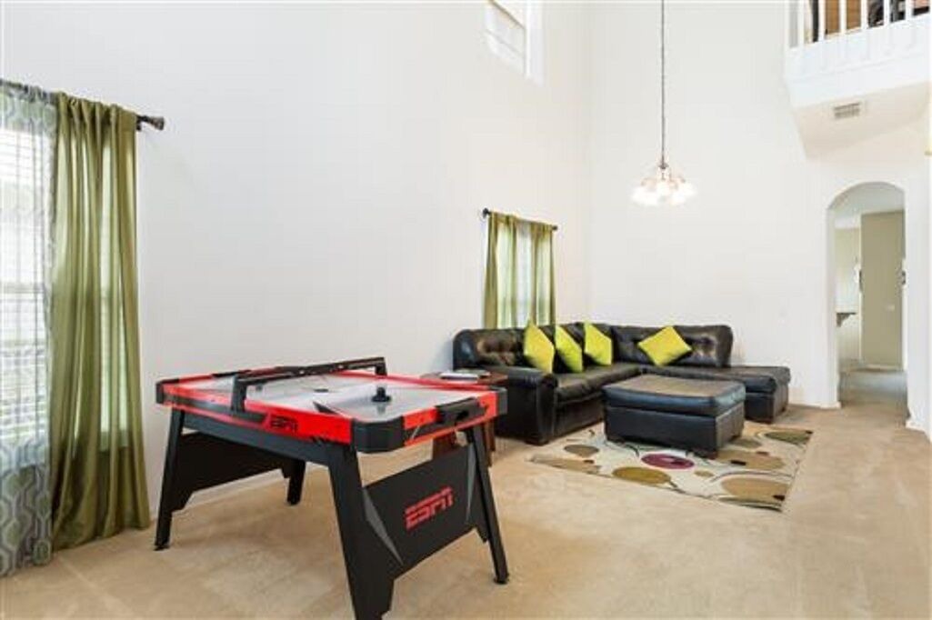 Photo of Livingroom in Highgate Park