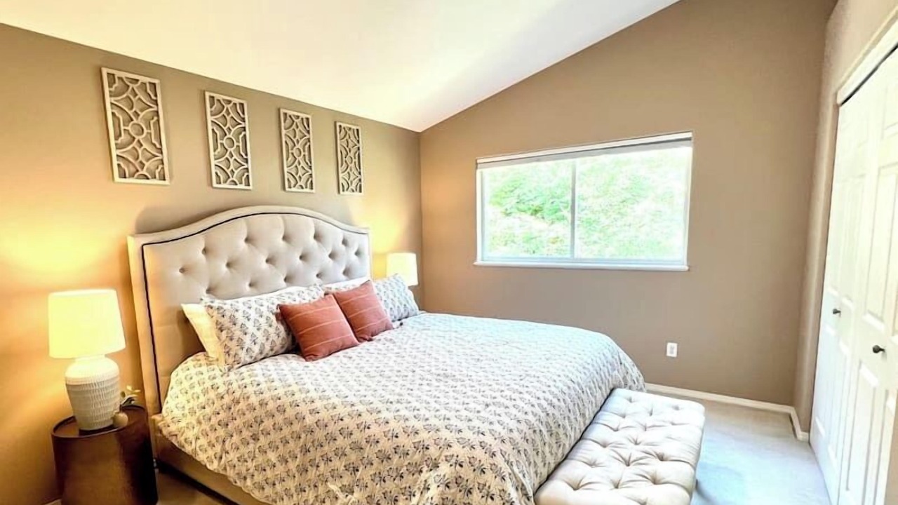 Photo of Bedroom in Turnagain