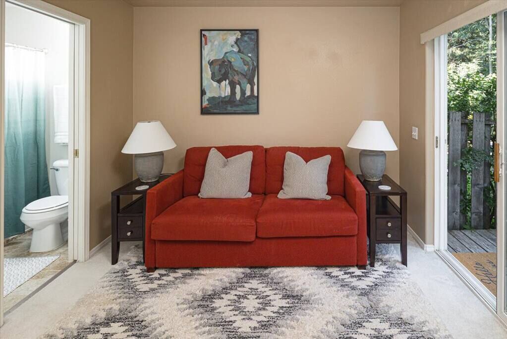 Photo of Livingroom in Turnagain