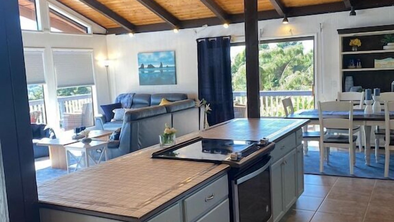 Photo of Others in Harbor