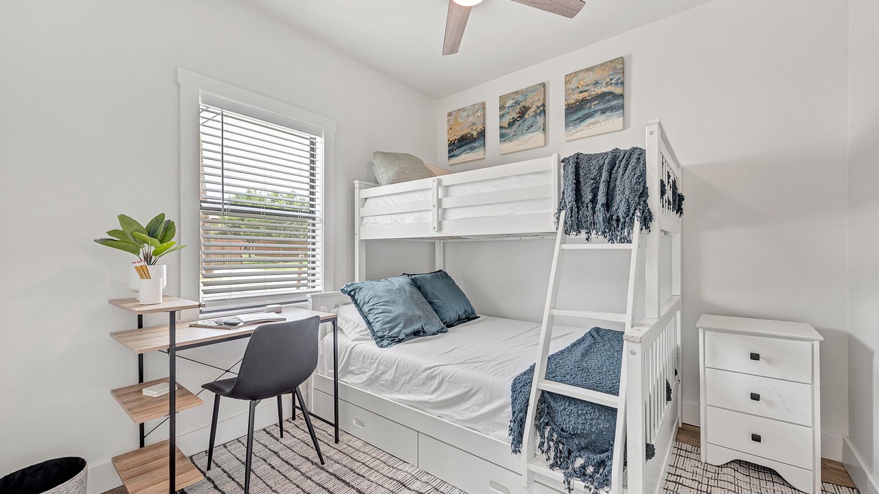 Photo of Bedroom in Rogers