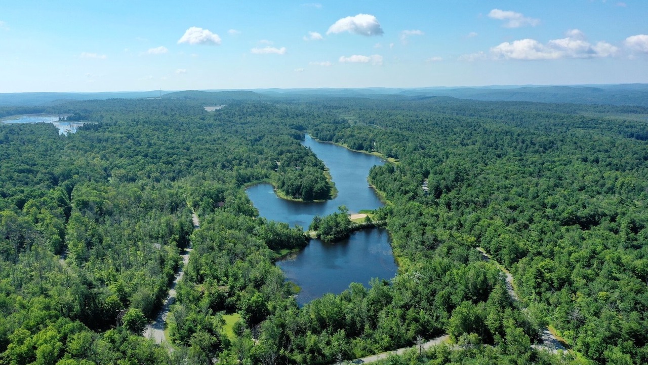 Photo of Outdoor in Becket