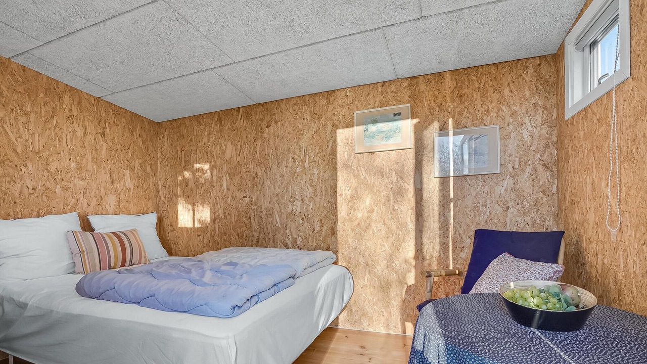 Photo of Others in Arø