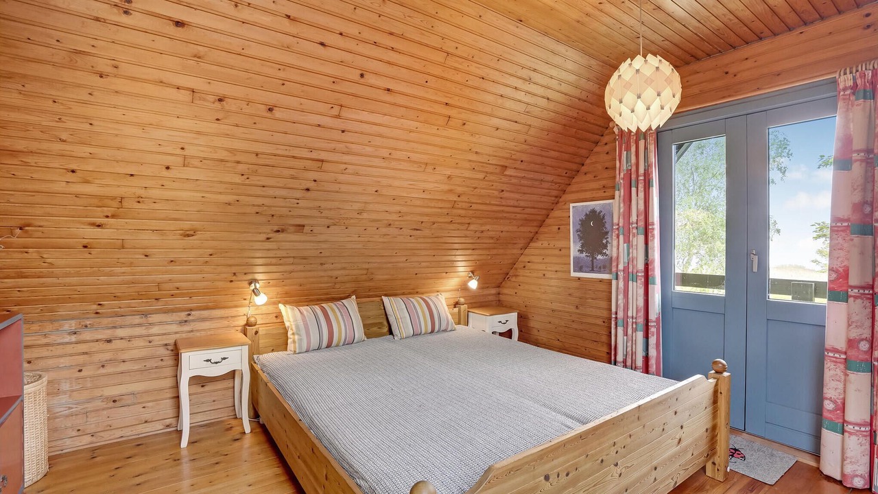 Photo of Others in Arø