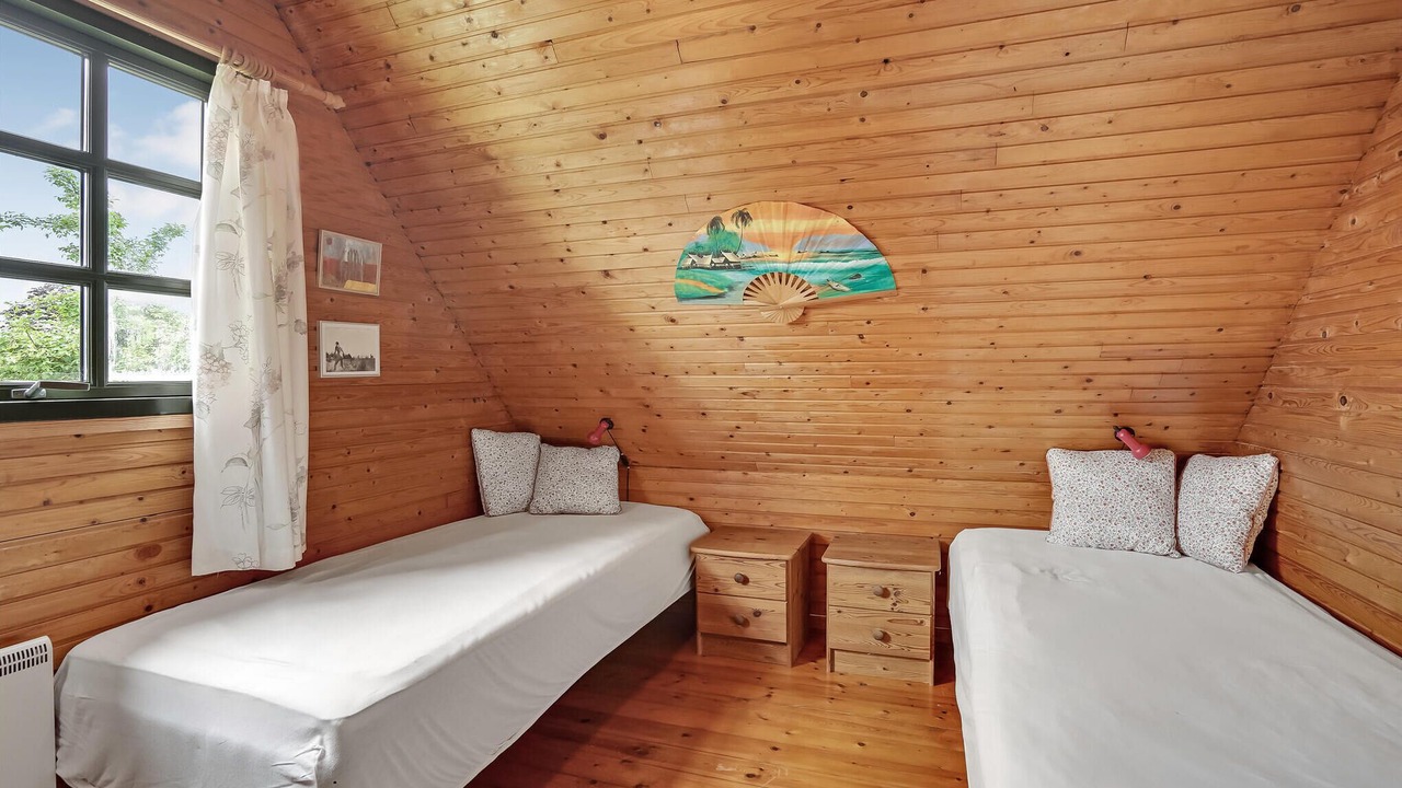 Photo of Others in Arø