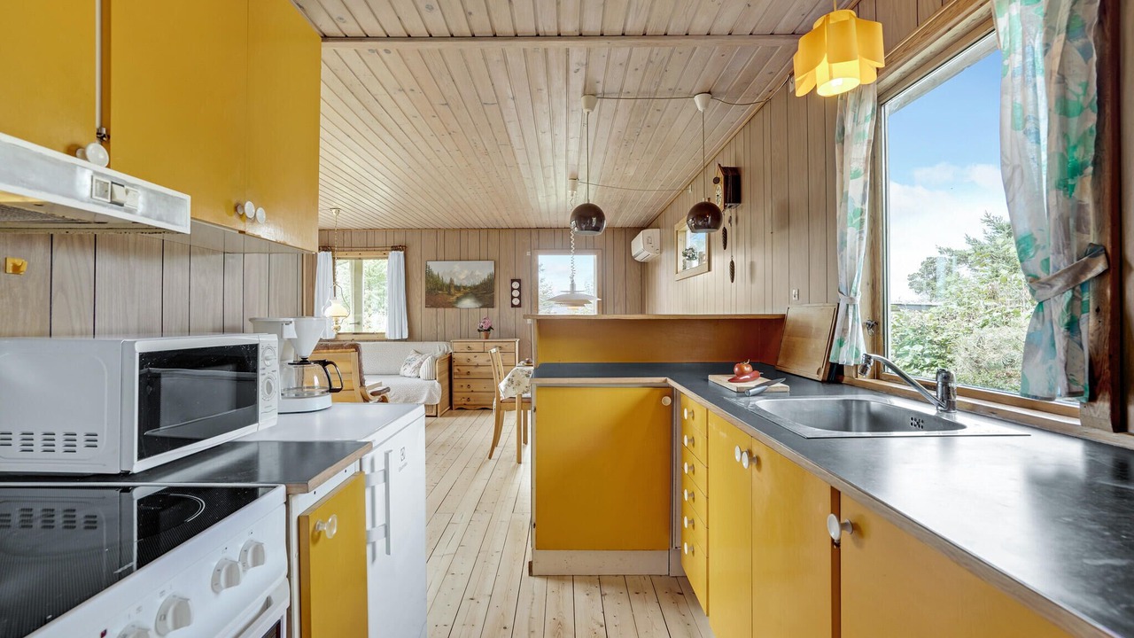 Photo of Others in Frolunde