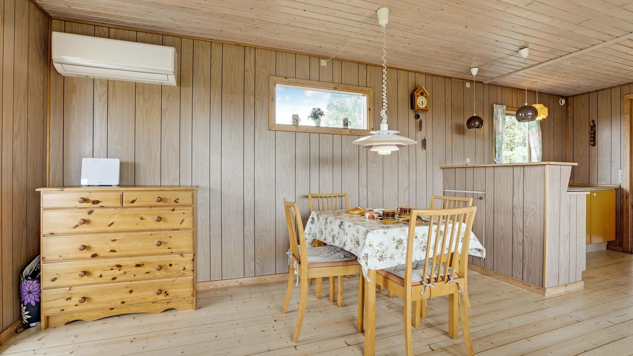 Photo of Others in Frolunde