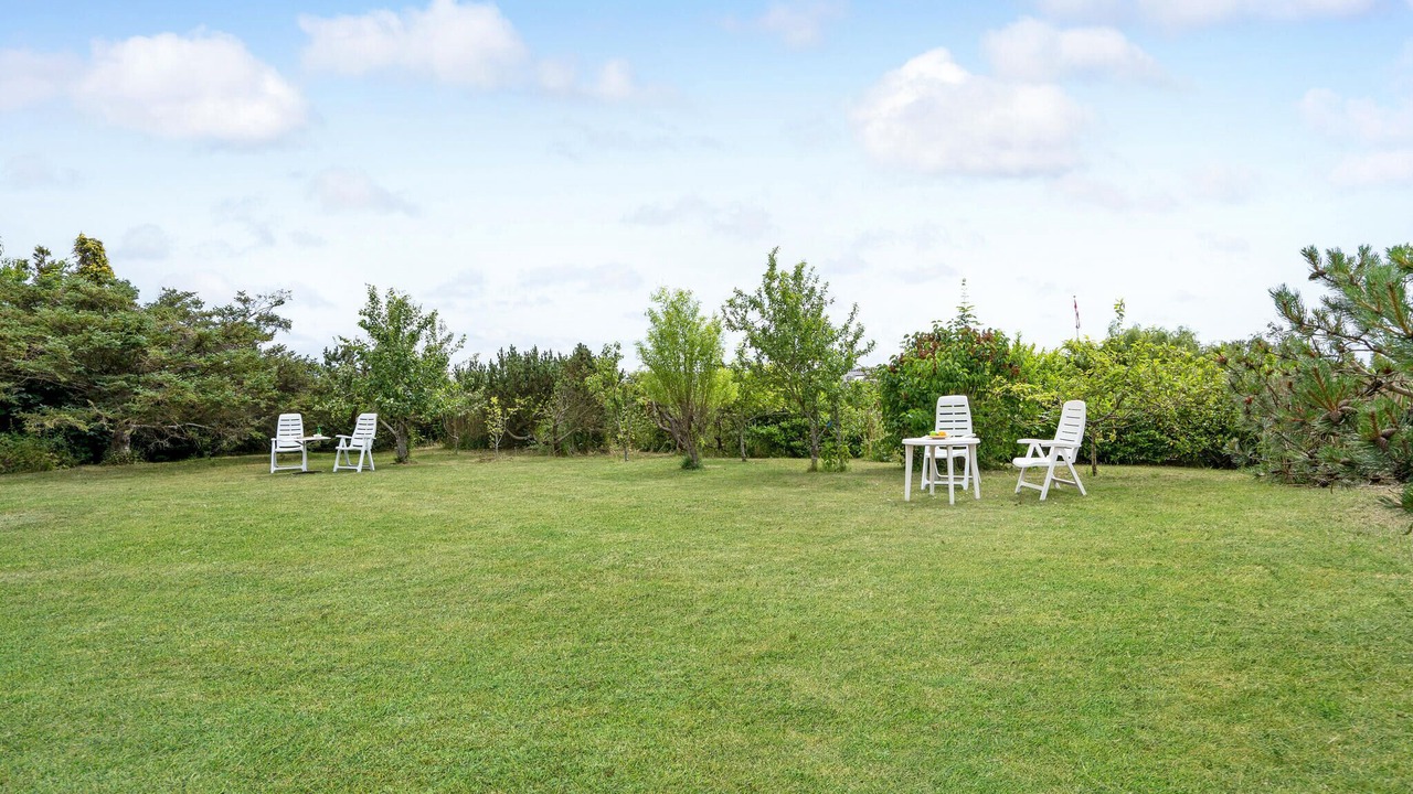 Photo of Others in Frolunde