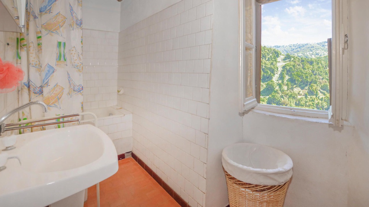 Photo of Bathroom in Pietra-di-Verde