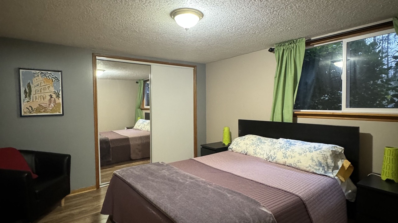 Photo of Bedroom in Deer Island