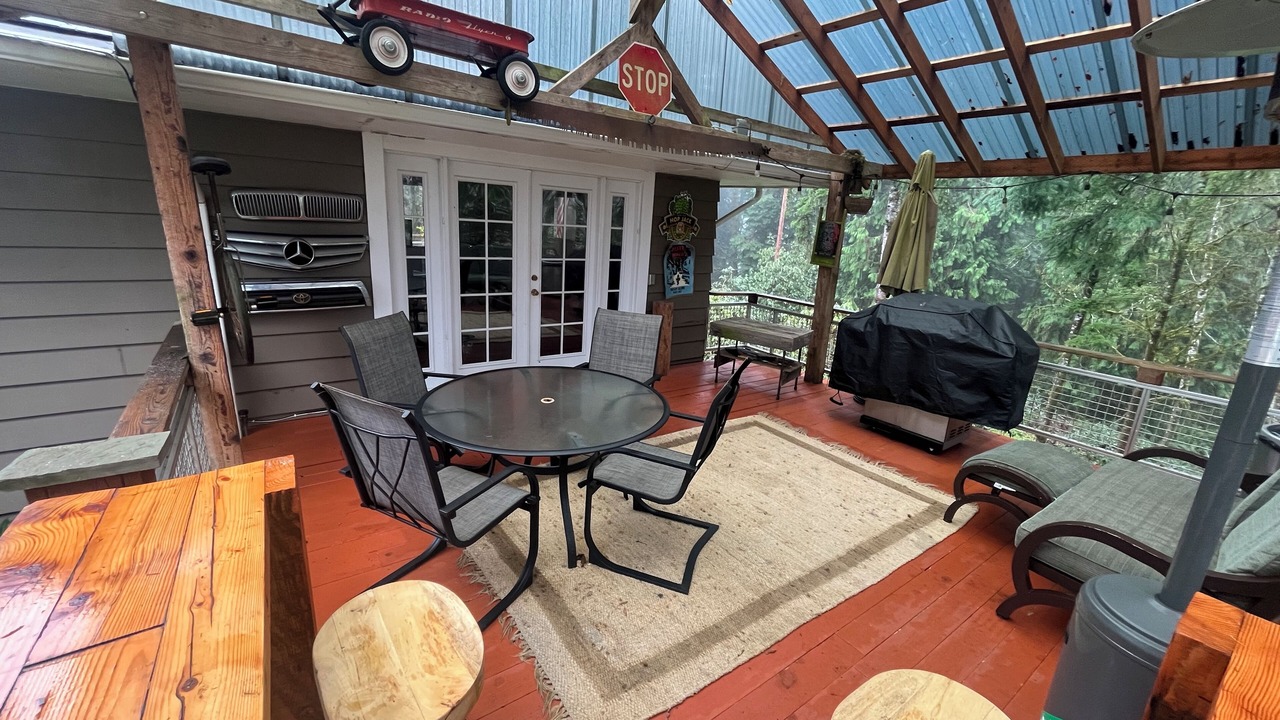 Photo of Outdoor in Deer Island