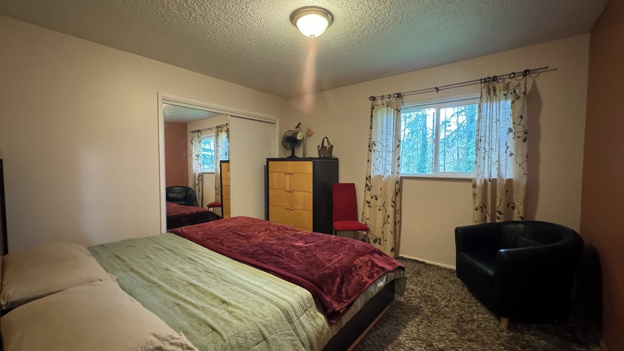 Photo of Bedroom in Deer Island