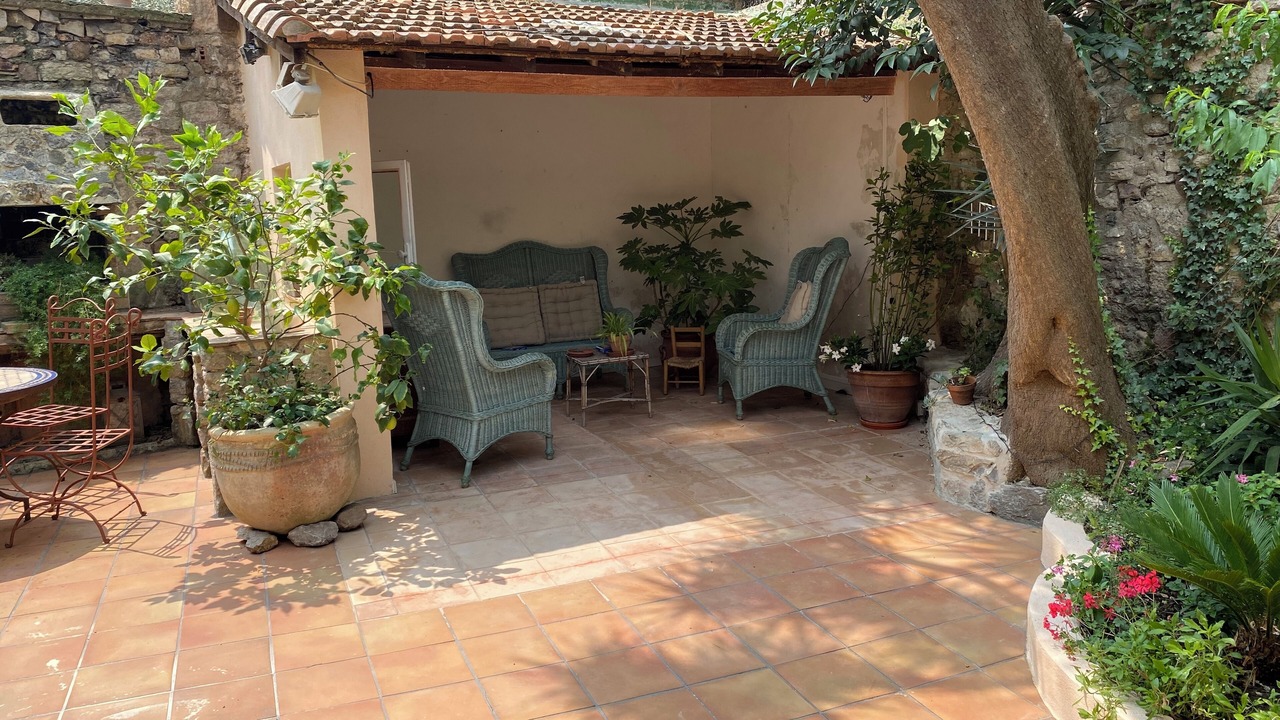 Photo of Patio Balcony in Hyeres City Centre