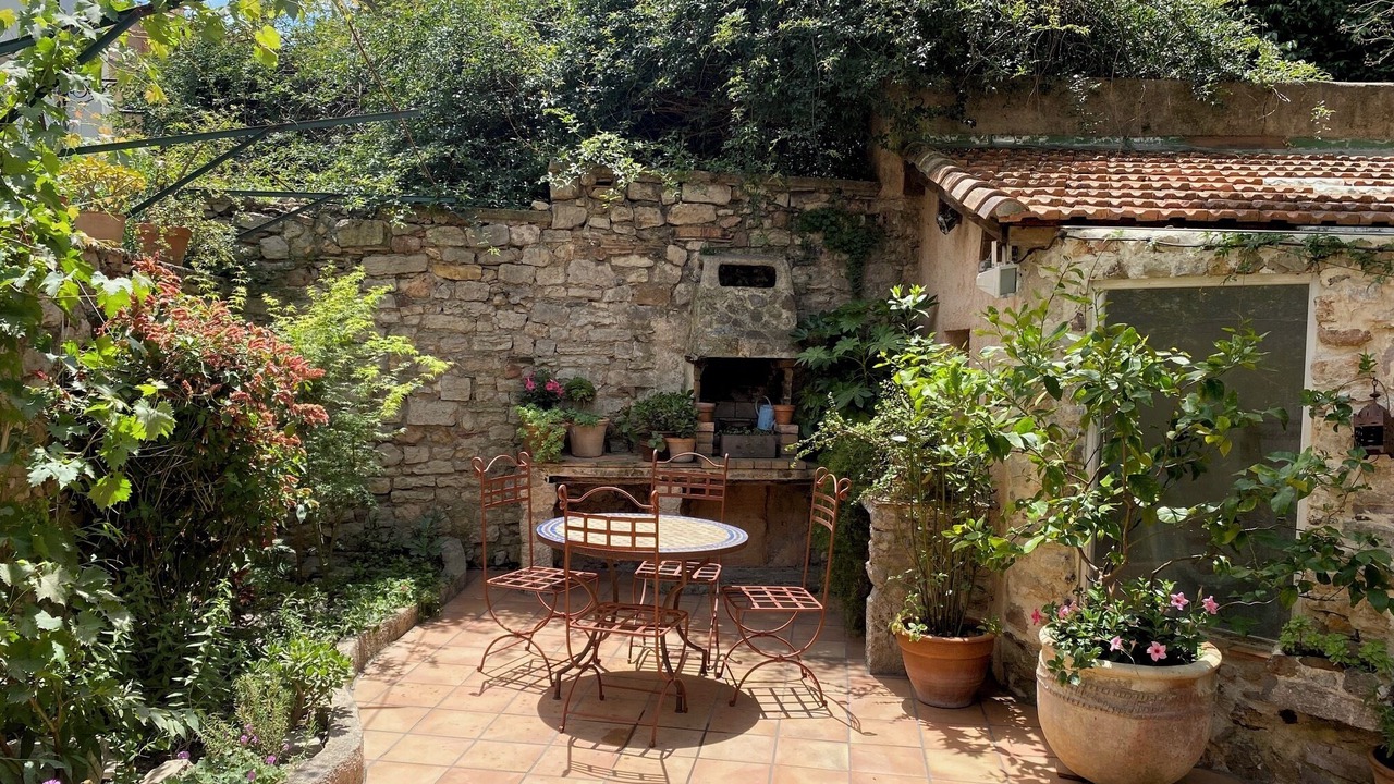 Photo of Outdoor in Hyeres City Centre