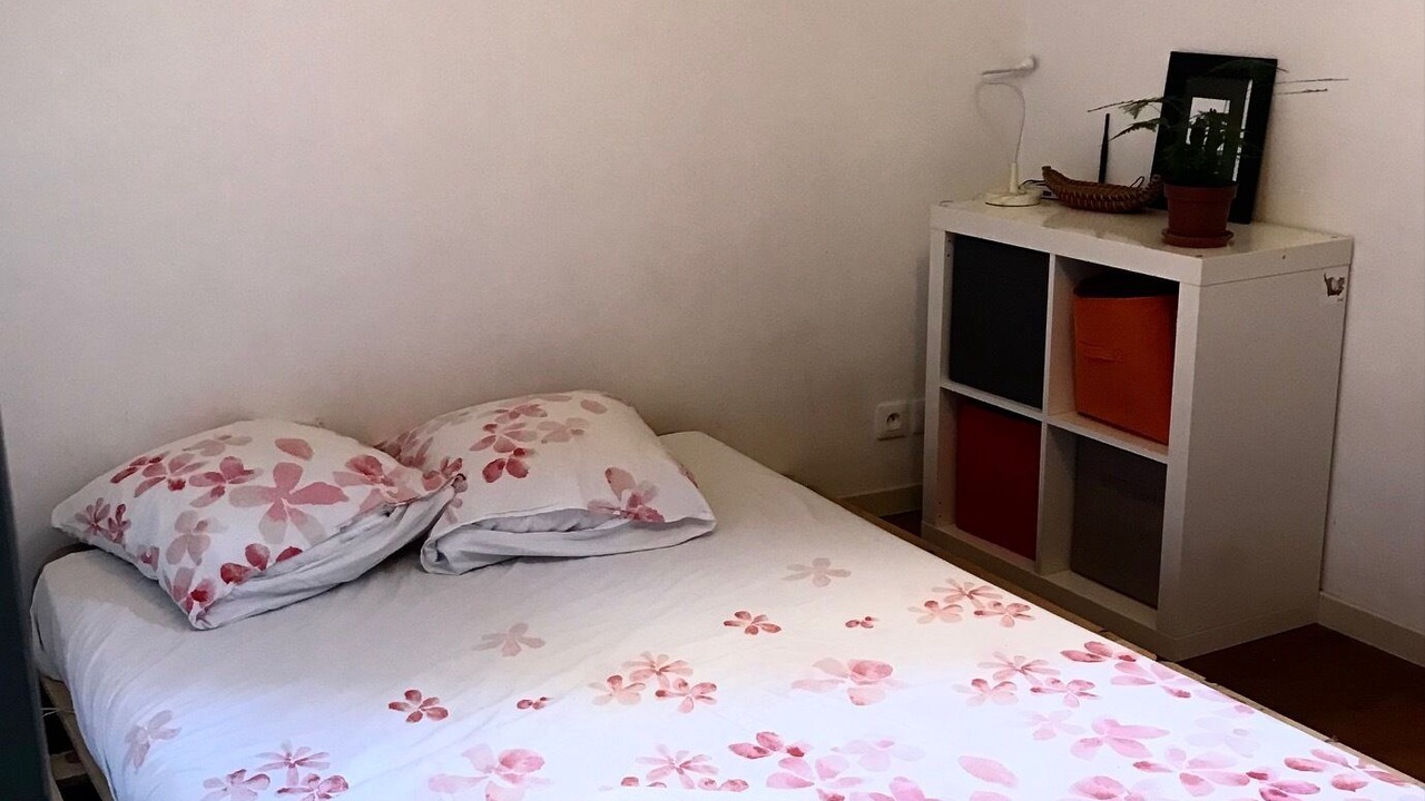 Photo of Bedroom in Saint-Martin-de-Londres