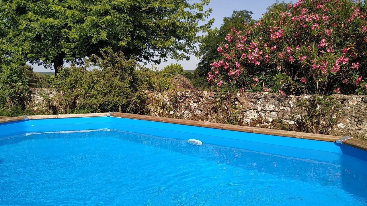 Photo of Outdoor in Berson