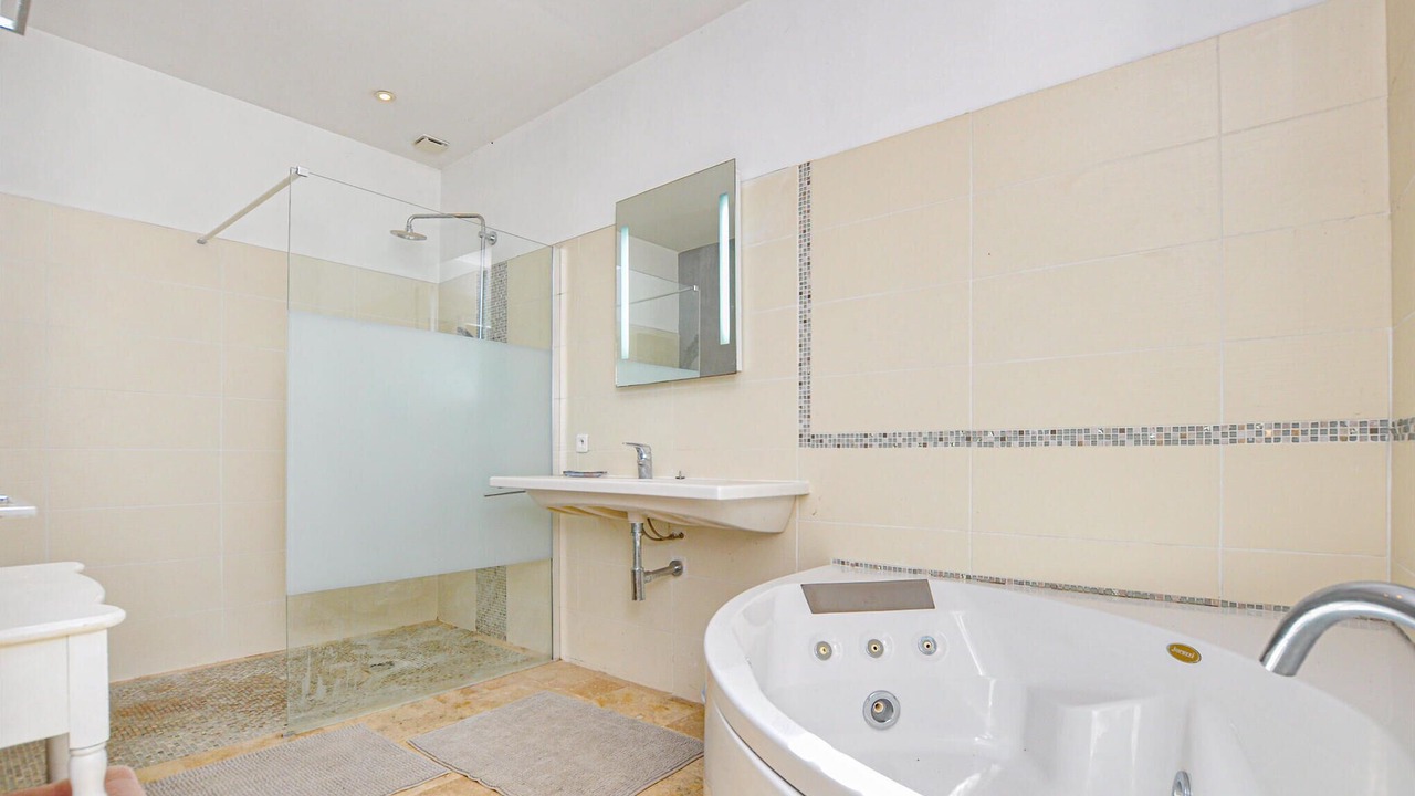 Photo of Bathroom in Montauroux