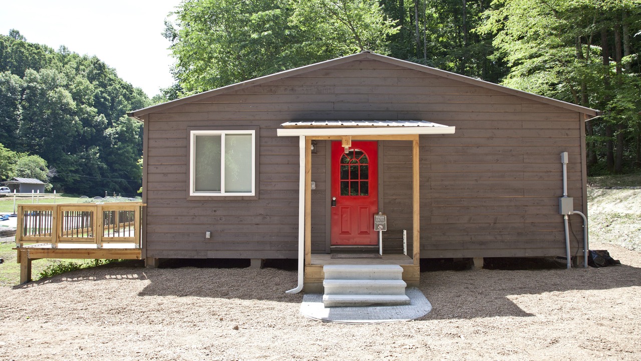 Photo of Outdoor in Lobelville