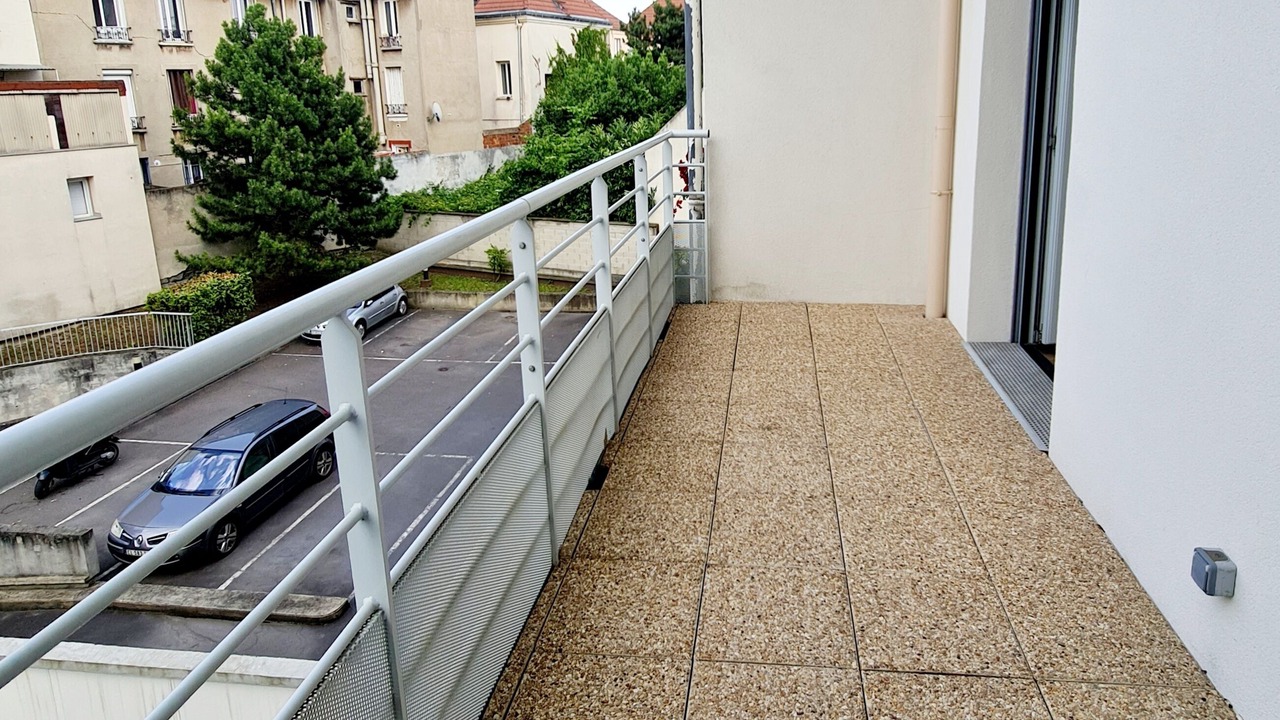 Photo of Outdoor in Le Bourget