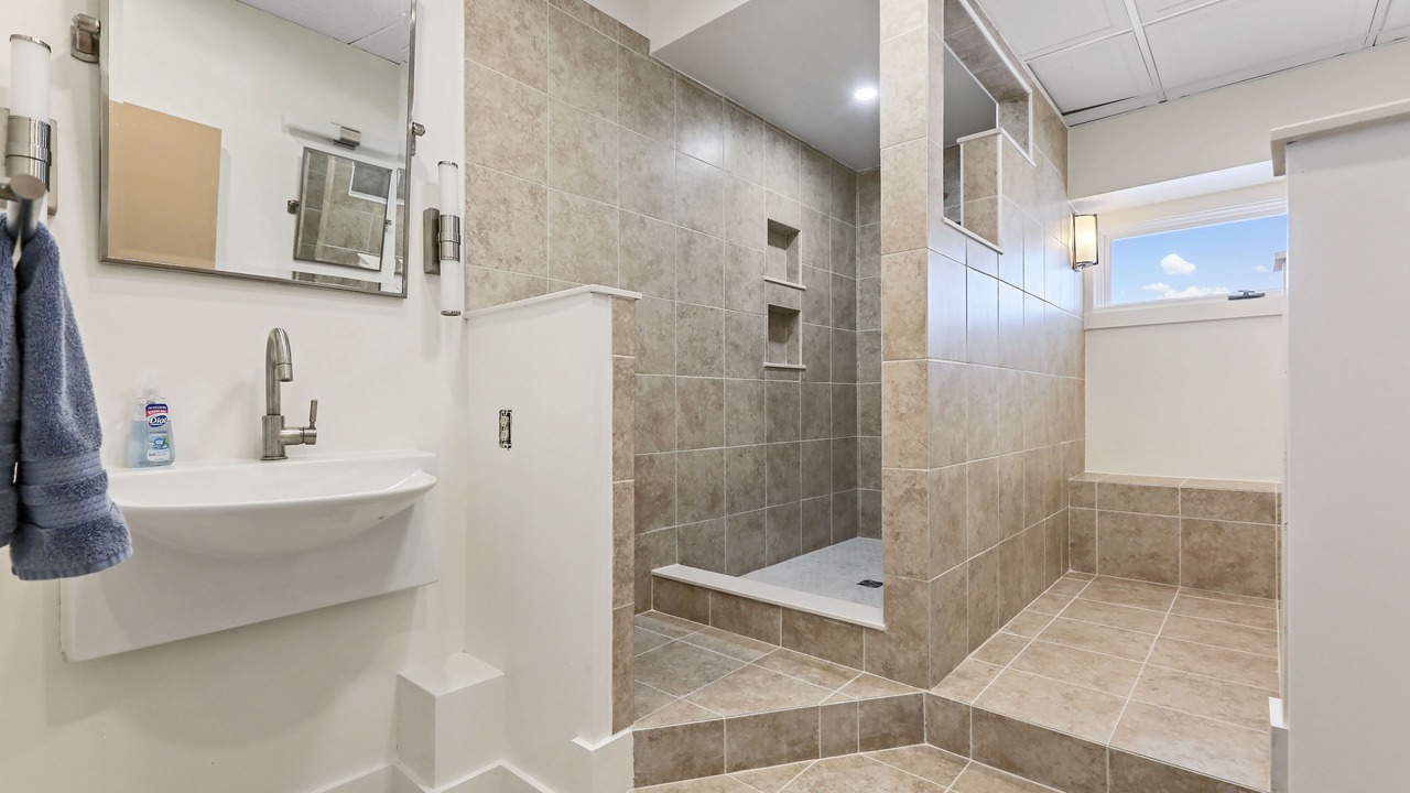Photo of Bathroom in Town of Varick