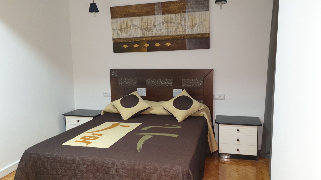 Photo of Bedroom in Haro