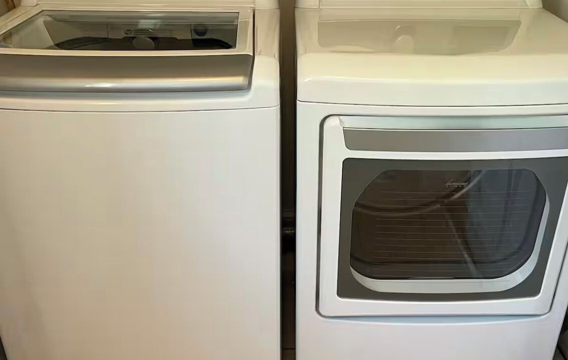 Photo of Others in Columbia