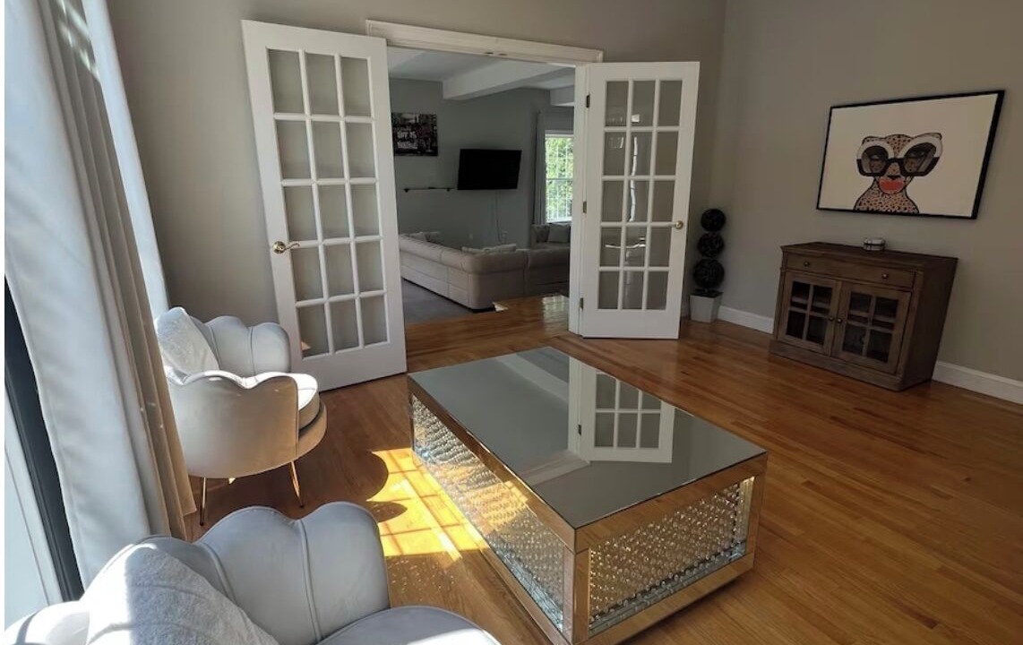 Photo of Livingroom in Columbia