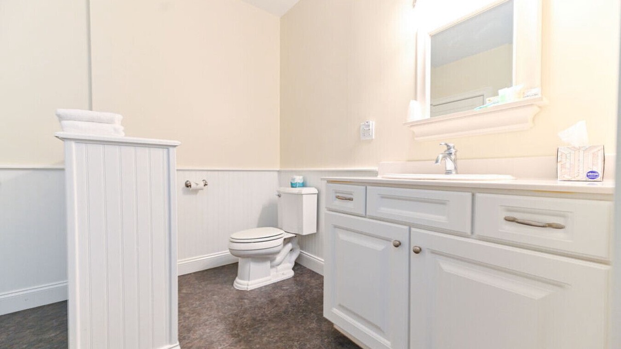 Photo of Bathroom in Edenton