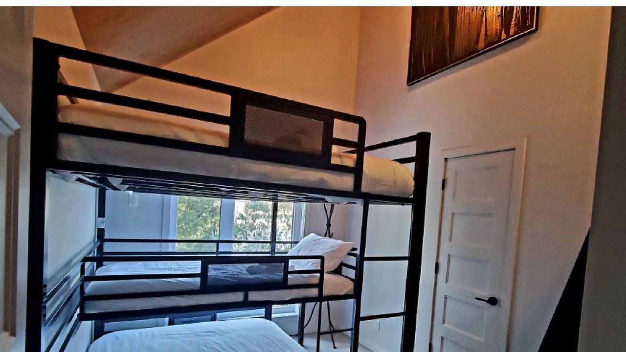 Photo of Bedroom in Shefford