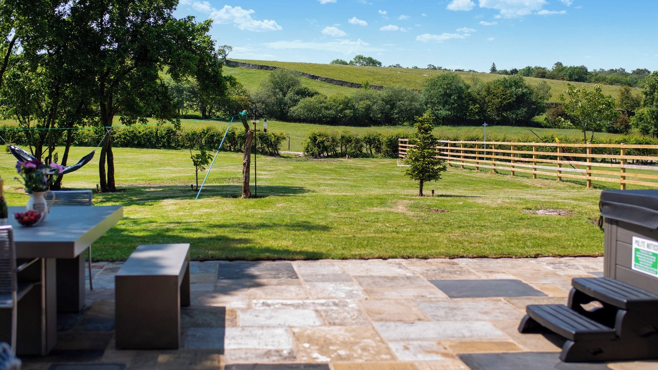 Photo of Others in Fourstones Near Bentham