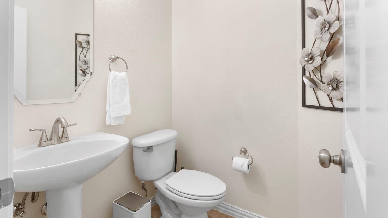 Photo of Bathroom in Lewisville