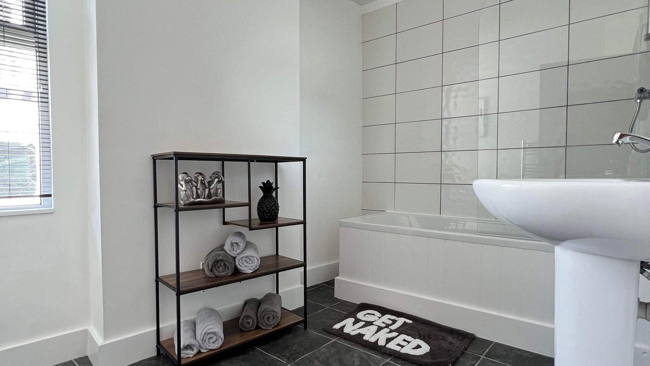 Photo of Bathroom in St. Blazey