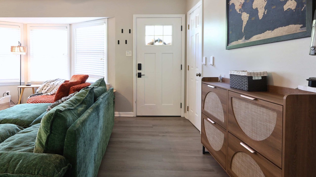 Photo of Livingroom in Apex