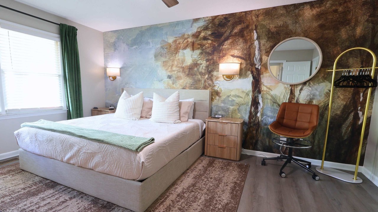 Photo of Bedroom in Apex