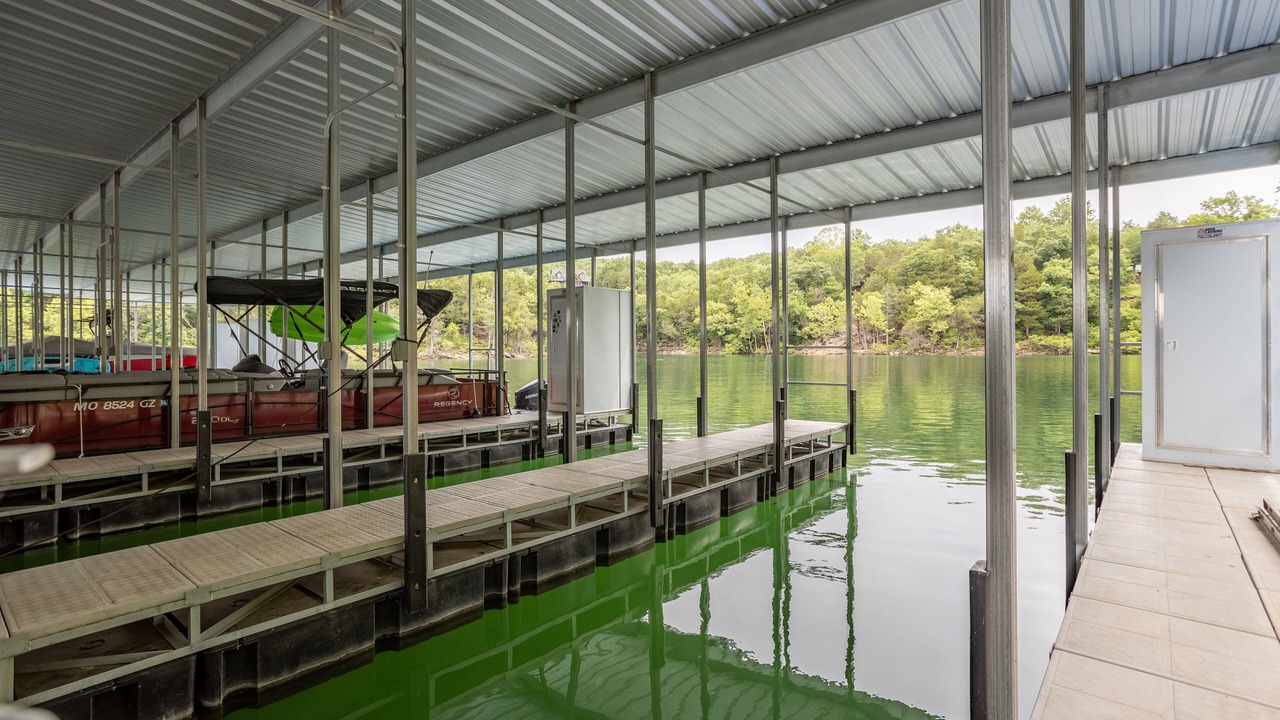 Photo of Others in Shell Knob