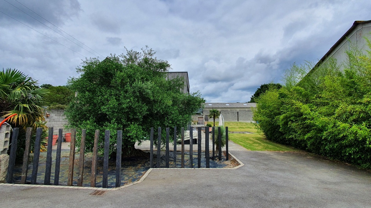 Photo of Outdoor in Liffre