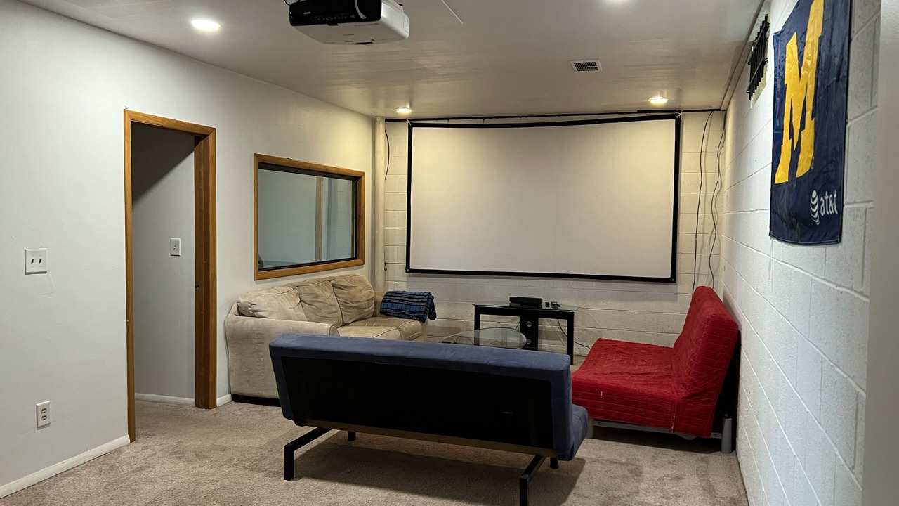 Photo of Livingroom in Water Hill