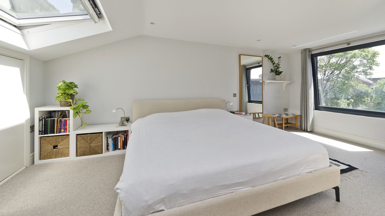 Photo of Bedroom in Tollington